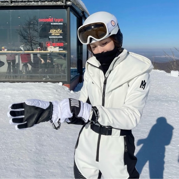 Mackage ELLE Techno fleece ski suit White XS - Picture 3 of 9